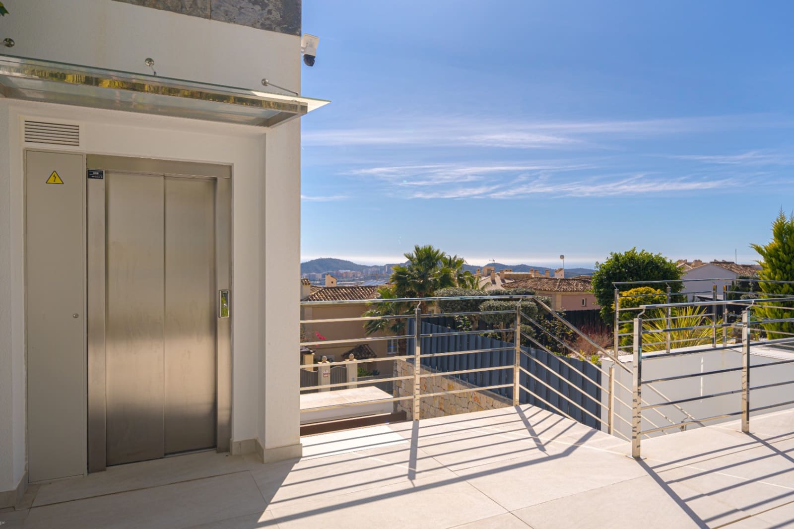 Chalet de 5 habitaciones en Finestrat en venta con piscina garaje - 2.000.000 € (Ref: 9453710)