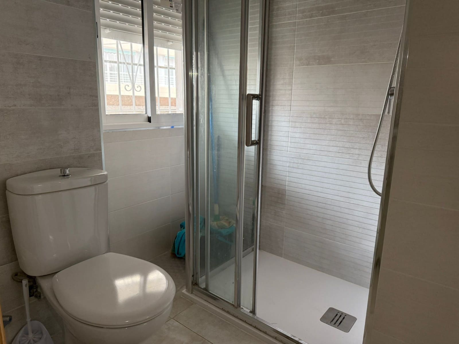 2 soverom Leilighet til salgs i Benidorm med svømmebasseng - € 168 000 (Ref: 9453715)