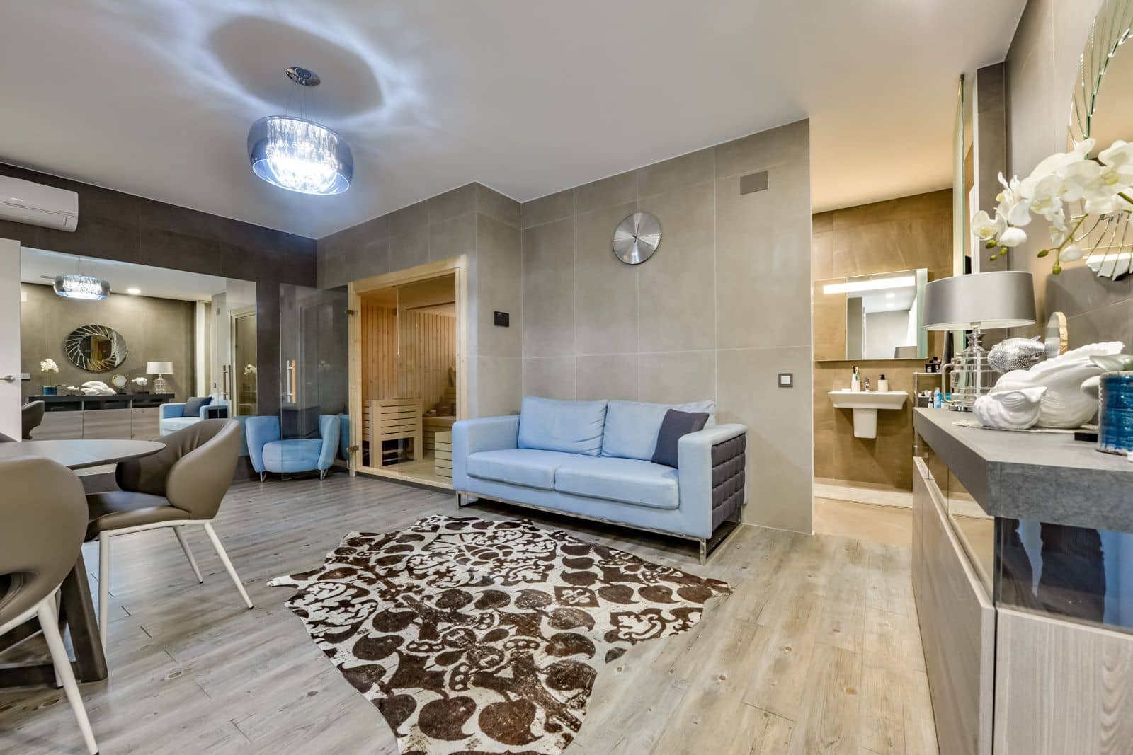 6 quarto Moradia para venda em Finestrat com piscina garagem - 1 495 000 € (Ref: 9453717)