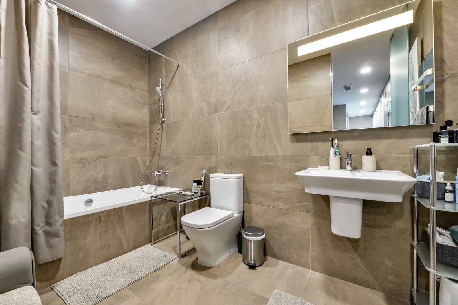 6 quarto Moradia para venda em Finestrat com piscina garagem - 1 495 000 € (Ref: 9453717)