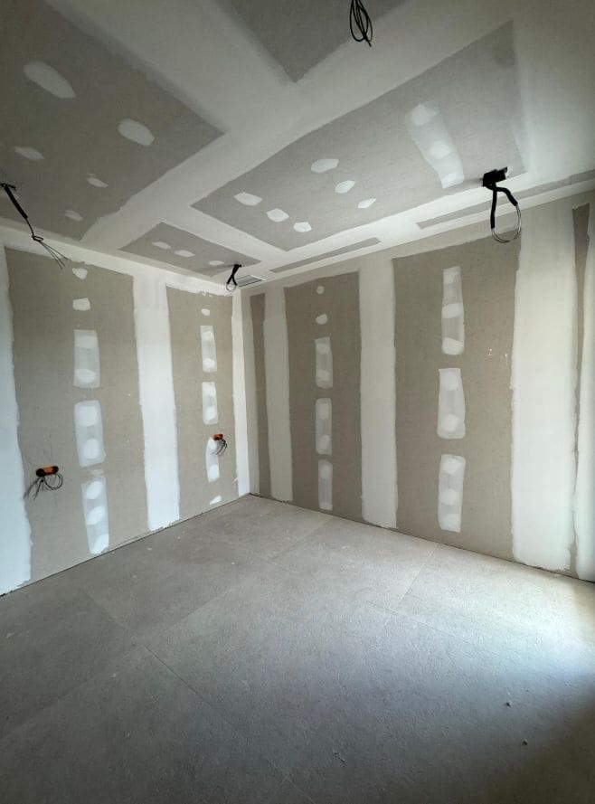 4 bedroom Villa for sale in La Nucia with pool - € 600,000 (Ref: 9453718)