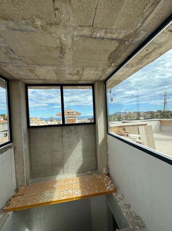 4 bedroom Villa for sale in La Nucia with pool - € 600,000 (Ref: 9453718)