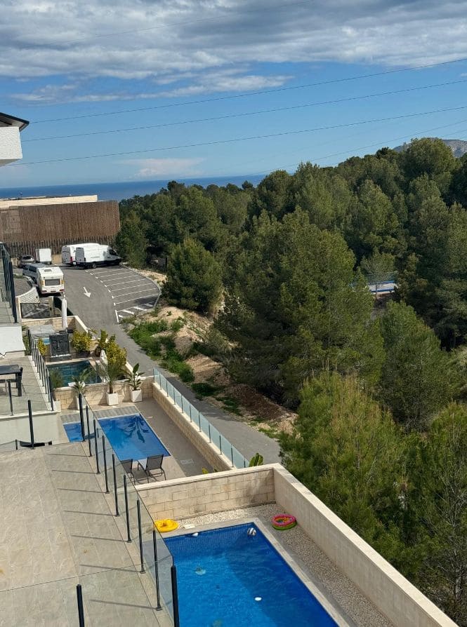 4 bedroom Villa for sale in La Nucia with pool - € 600,000 (Ref: 9453718)