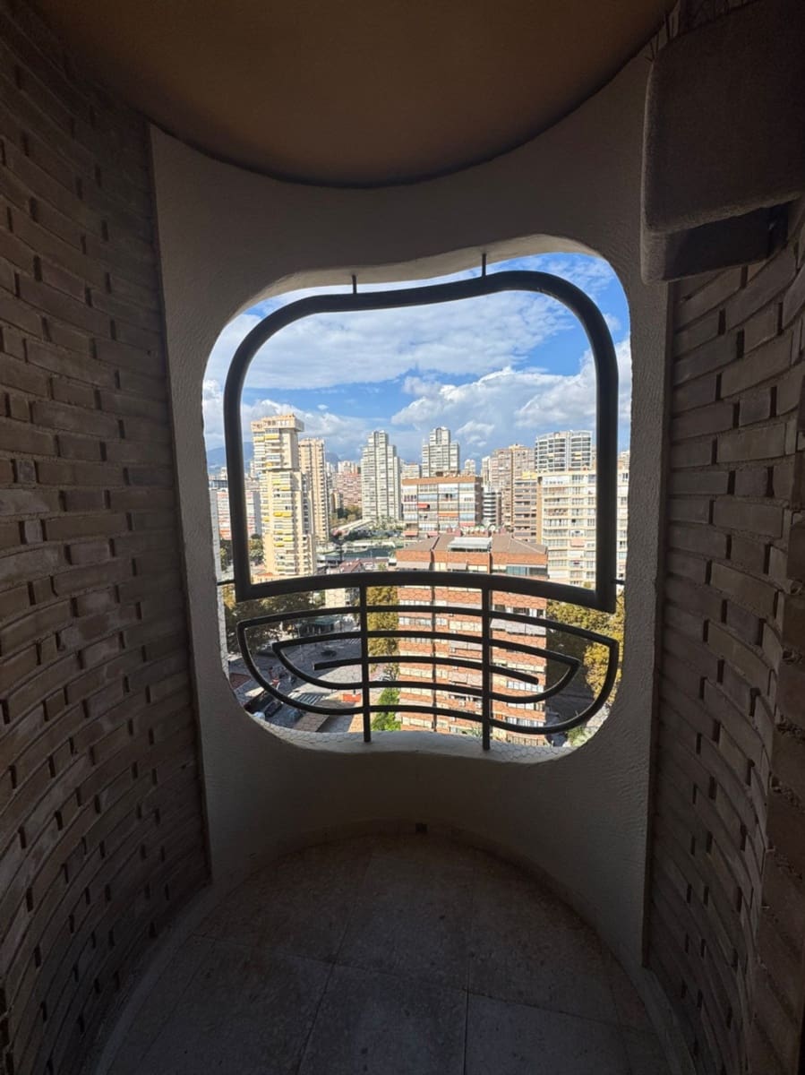 3 bedroom Apartment for sale in Benidorm with pool garage - € 530,000 (Ref: 9453719)