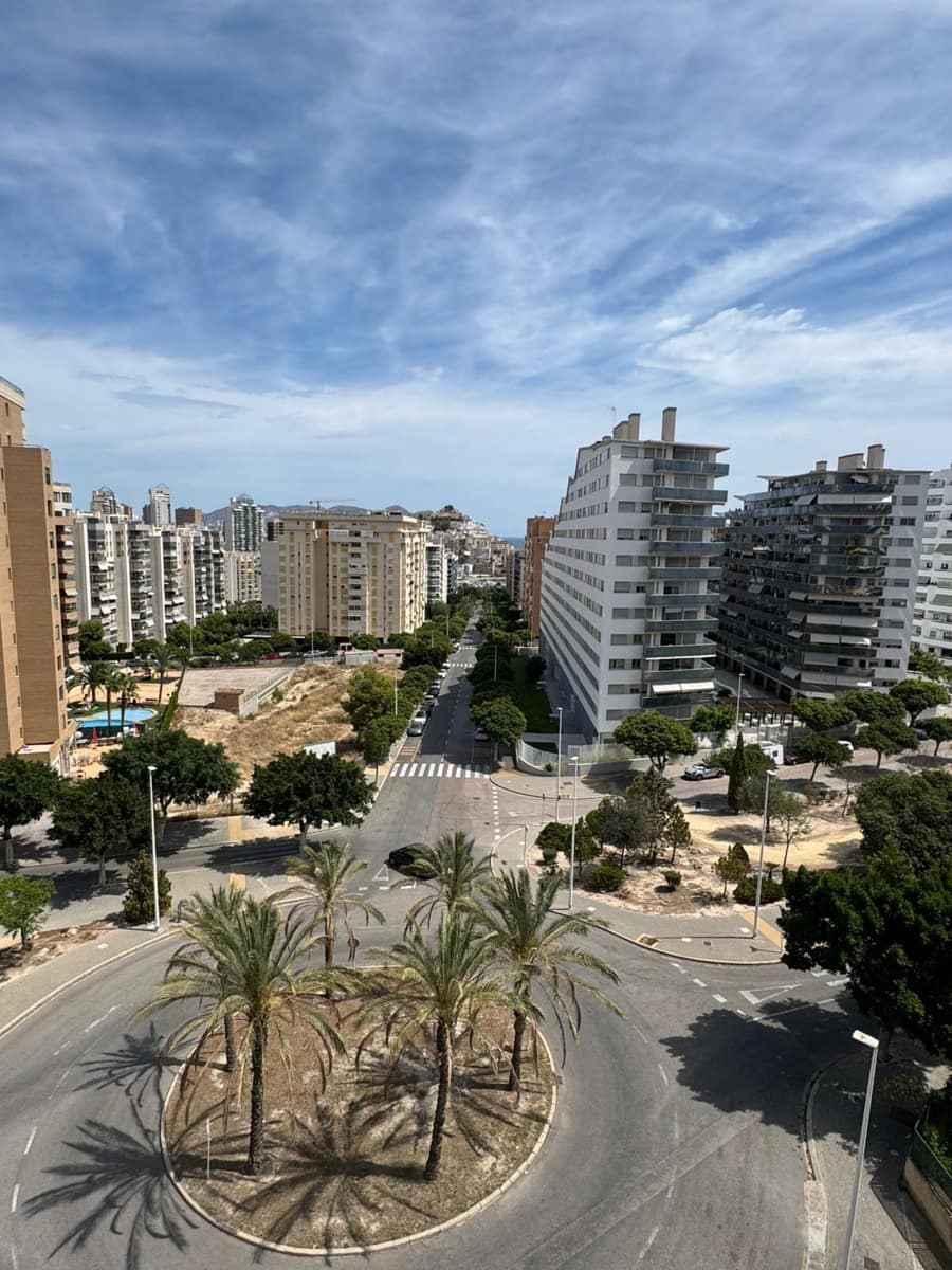 2 makuuhuone Huoneisto myytävänä paikassa La Villajoyosa / Vila Joiosa mukana uima-altaan 
autotalli - 273 000 € (Ref: 9453720)