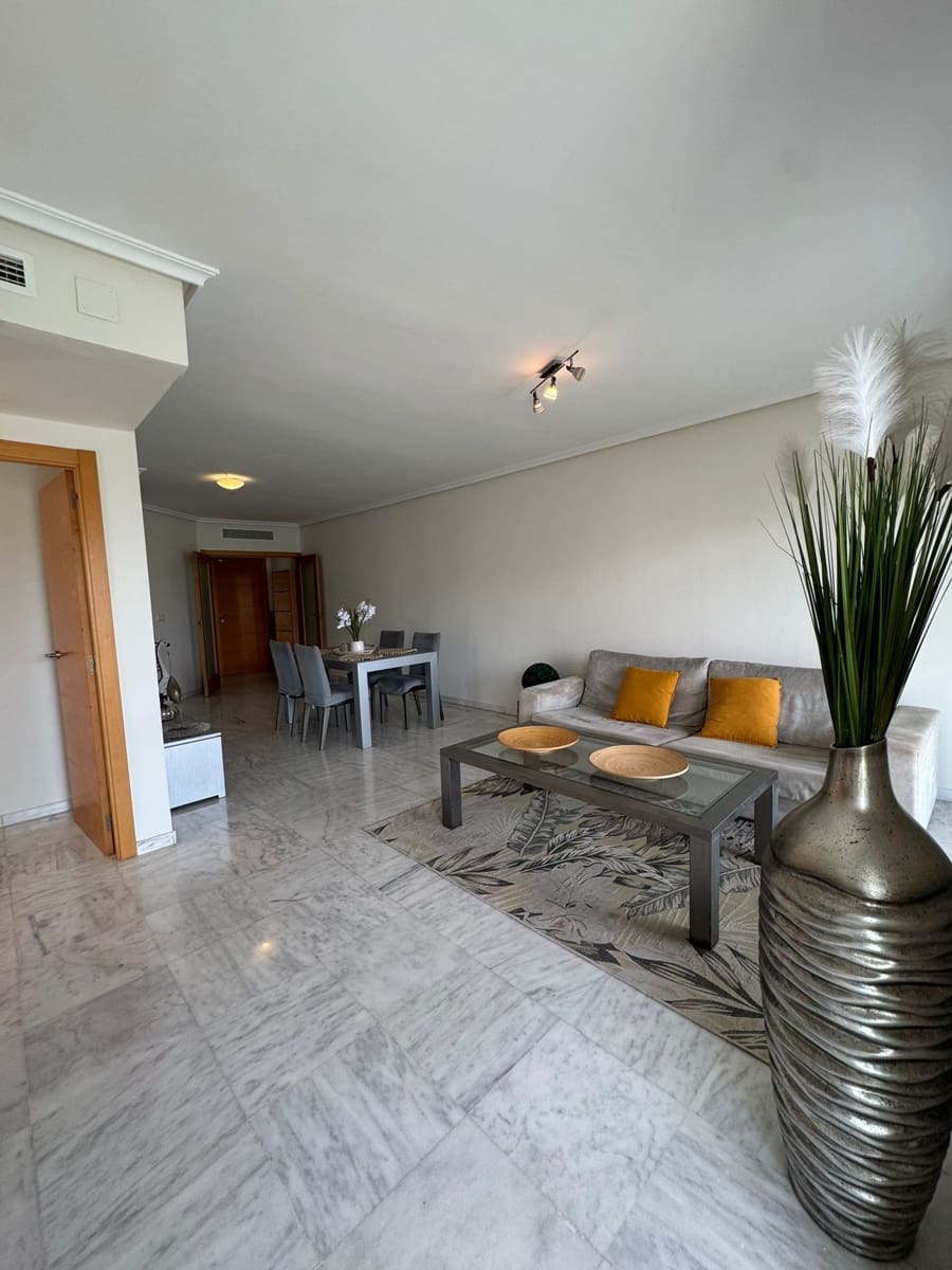 2 makuuhuone Huoneisto myytävänä paikassa La Villajoyosa / Vila Joiosa mukana uima-altaan 
autotalli - 273 000 € (Ref: 9453720)