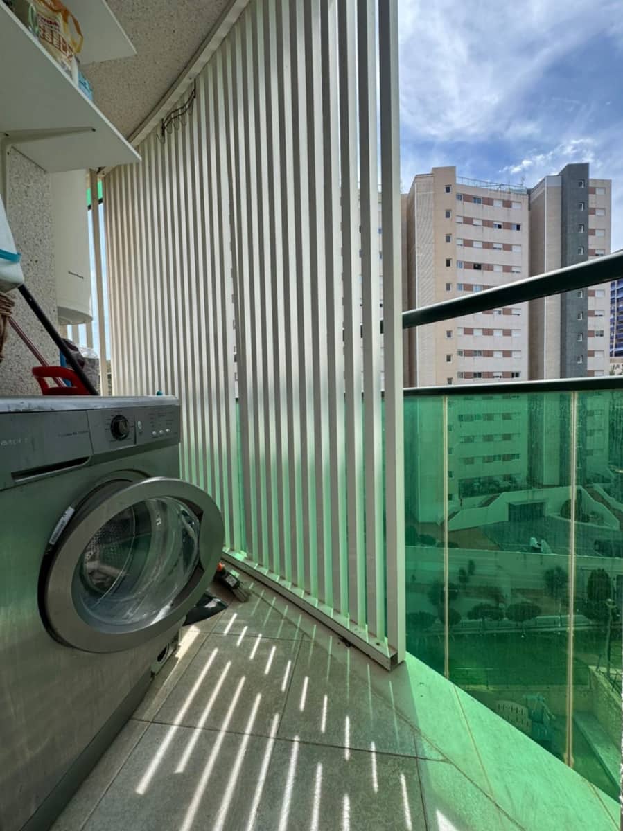 2 makuuhuone Huoneisto myytävänä paikassa La Villajoyosa / Vila Joiosa mukana uima-altaan 
autotalli - 273 000 € (Ref: 9453720)