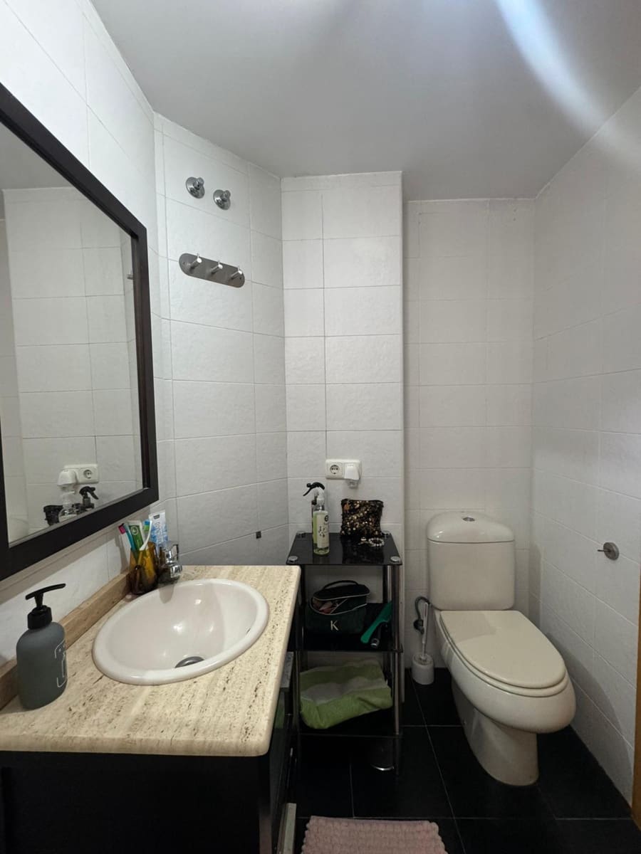 2 makuuhuone Huoneisto myytävänä paikassa La Villajoyosa / Vila Joiosa mukana uima-altaan 
autotalli - 273 000 € (Ref: 9453720)