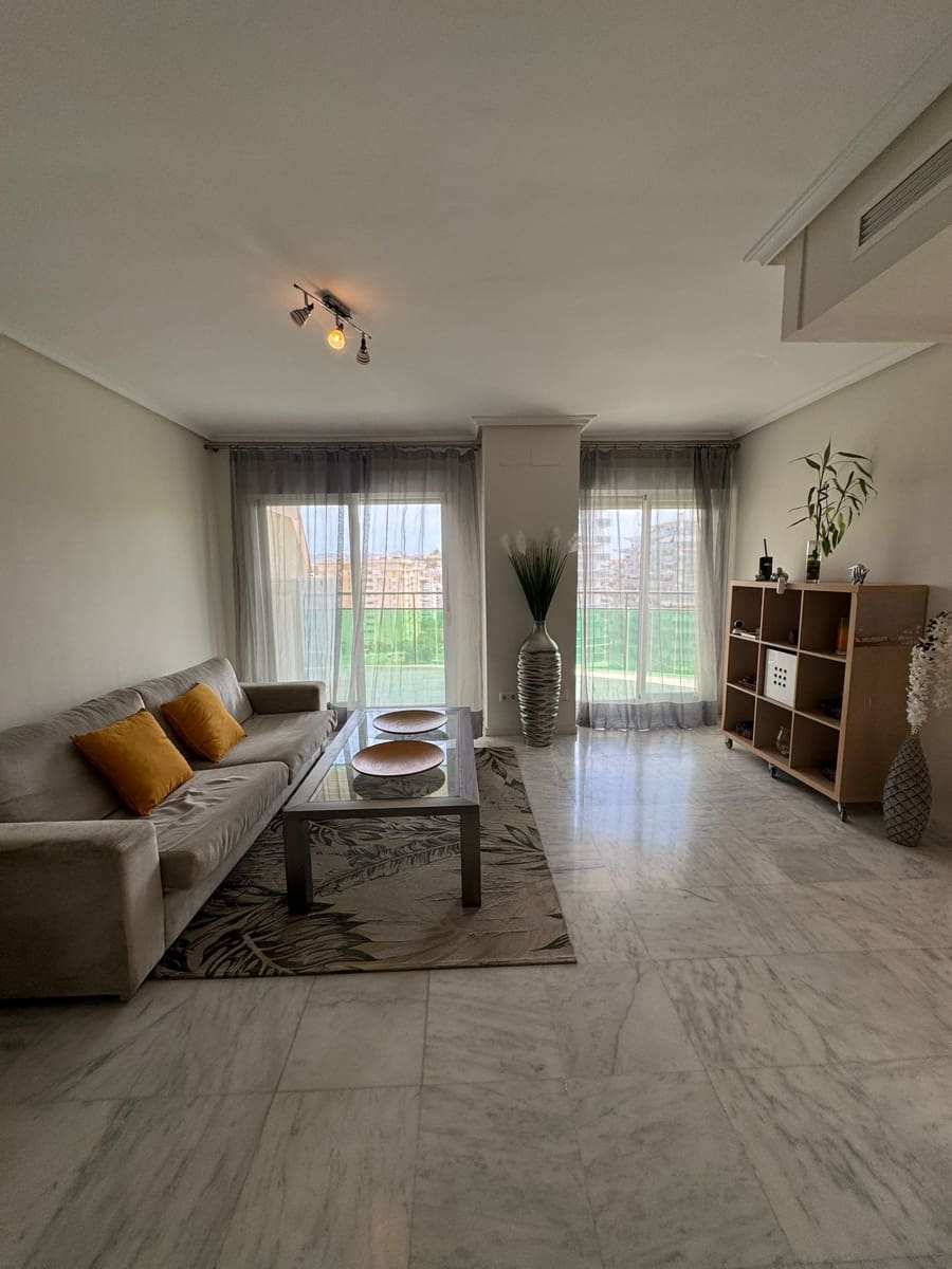 2 makuuhuone Huoneisto myytävänä paikassa La Villajoyosa / Vila Joiosa mukana uima-altaan 
autotalli - 273 000 € (Ref: 9453720)