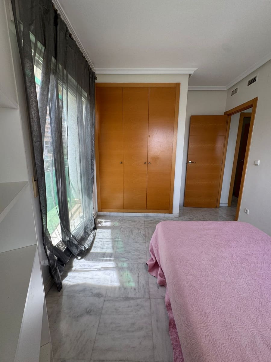 2 makuuhuone Huoneisto myytävänä paikassa La Villajoyosa / Vila Joiosa mukana uima-altaan 
autotalli - 273 000 € (Ref: 9453720)