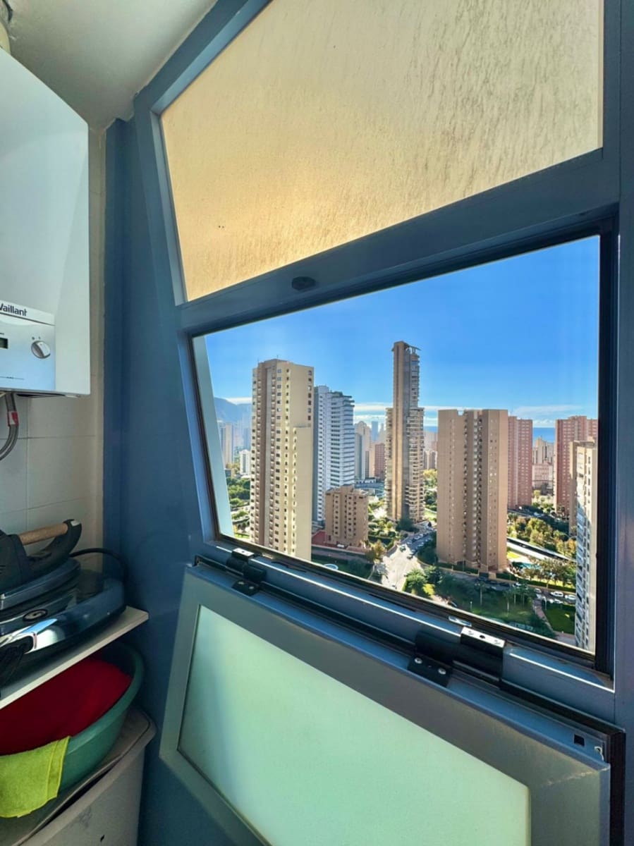 3 bedroom Apartment for sale in Benidorm with pool garage - € 325,000 (Ref: 9453728)