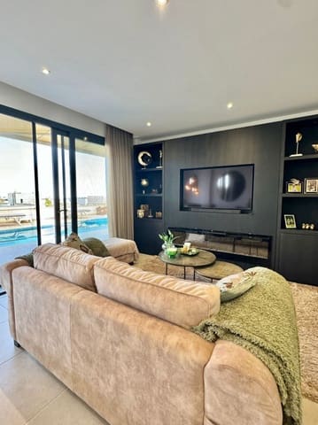 5 sovrum Villa till salu i Polop med pool garage - 649 000 € (Ref: 9453729)