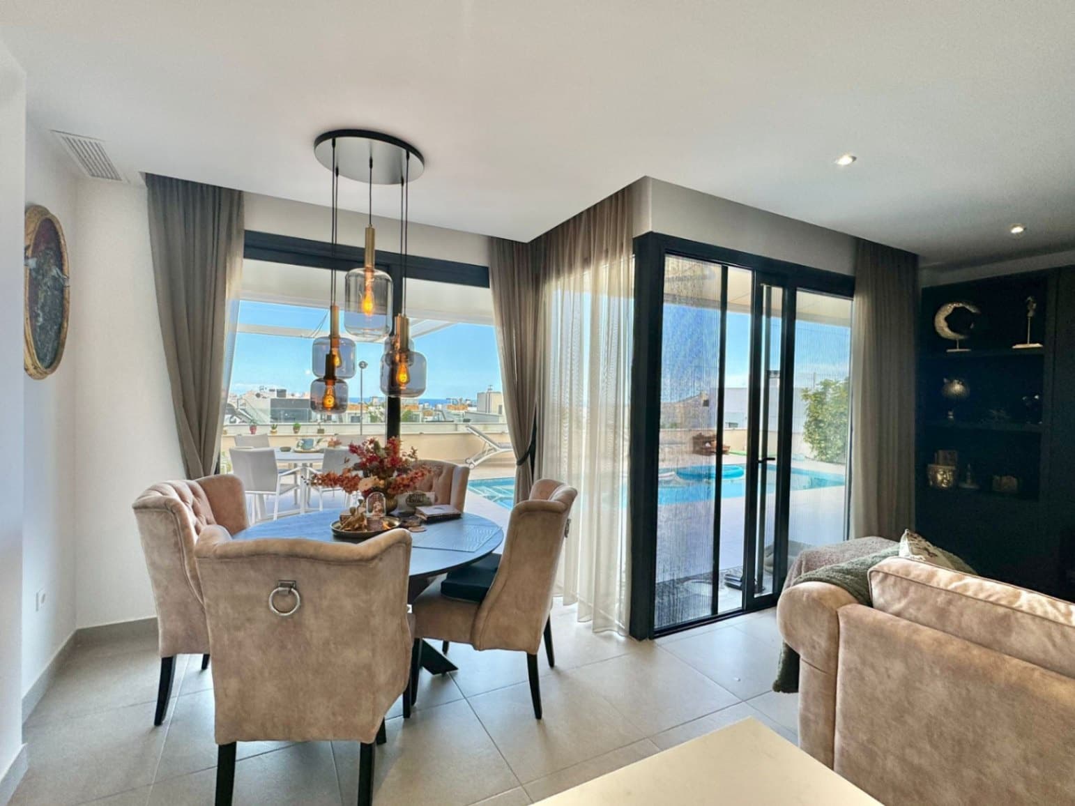 5 sovrum Villa till salu i Polop med pool garage - 649 000 € (Ref: 9453729)