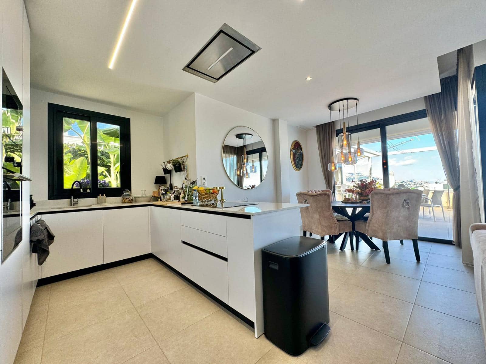 5 sovrum Villa till salu i Polop med pool garage - 649 000 € (Ref: 9453729)