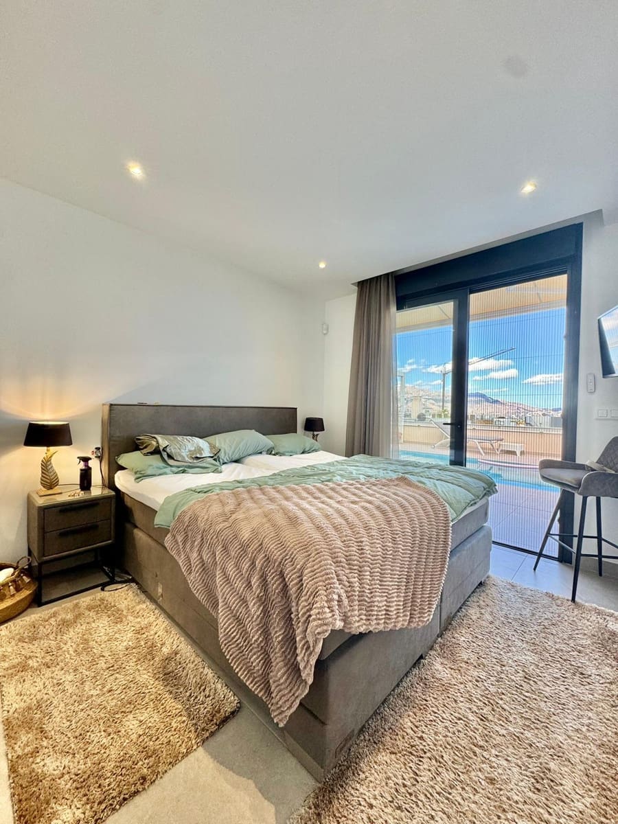 5 sovrum Villa till salu i Polop med pool garage - 649 000 € (Ref: 9453729)