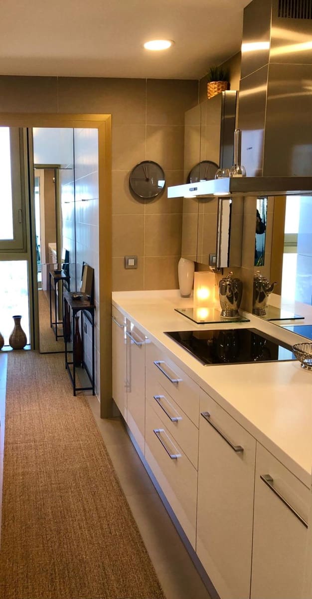 2 bedroom Apartment for sale in Benidorm with pool garage - € 579,000 (Ref: 9453734)