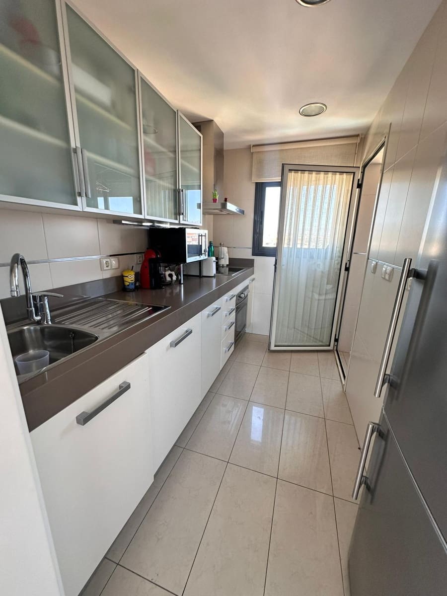 2 sypialnia Apartament na sprzedaż w Benidorm z basenem - 360 000 € (Ref: 9453735)