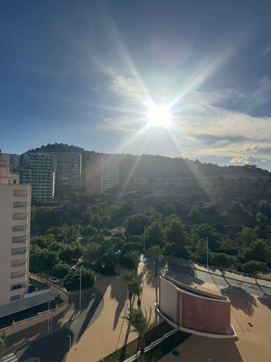 Apartamento de 2 habitaciones en La Villajoyosa / Vila Joiosa en venta con piscina garaje - 265.000 € (Ref: 9453737)