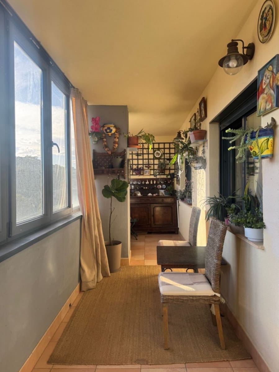 Apartamento de 2 habitaciones en La Villajoyosa / Vila Joiosa en venta con piscina garaje - 265.000 € (Ref: 9453737)