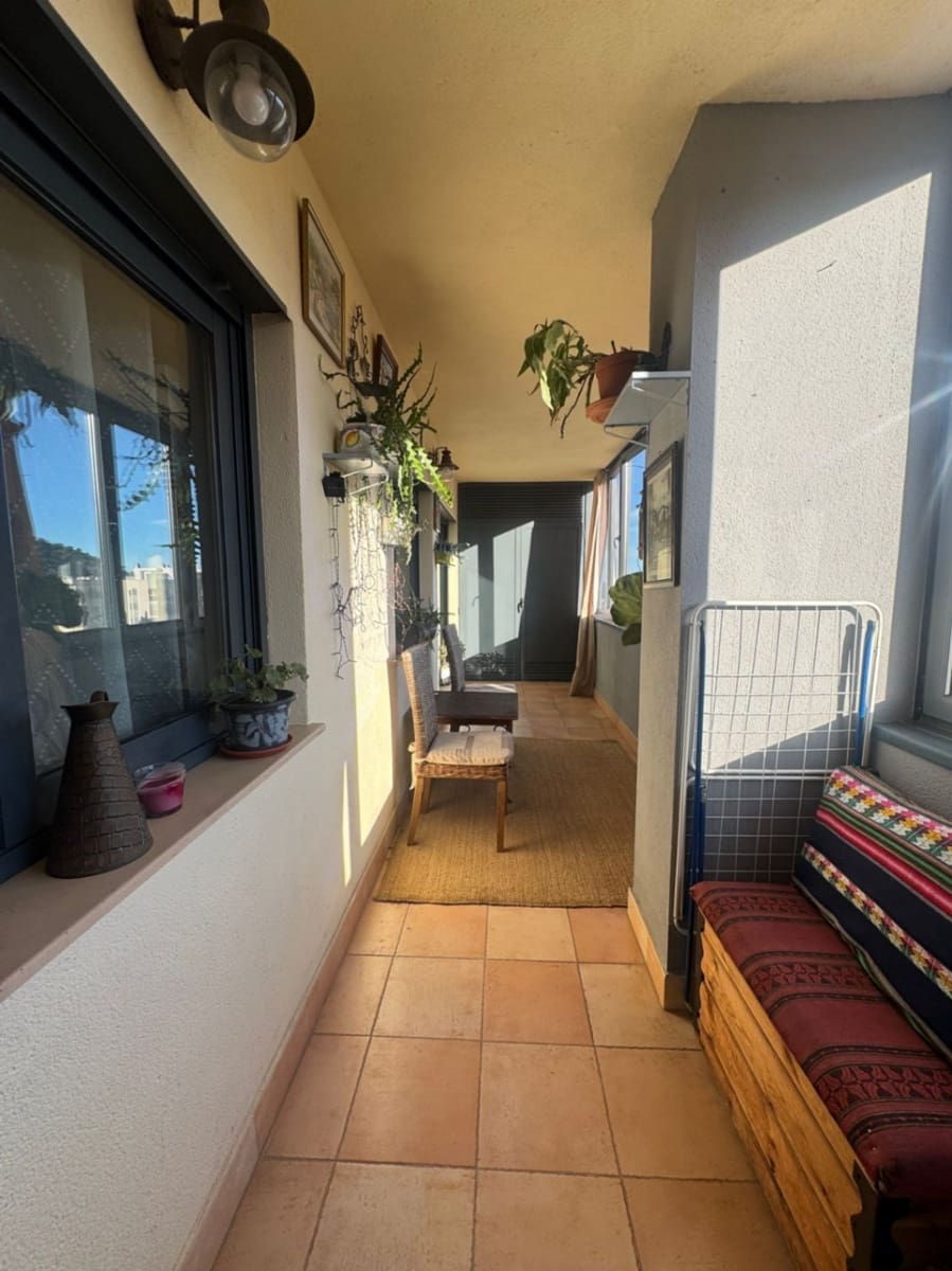 Apartamento de 2 habitaciones en La Villajoyosa / Vila Joiosa en venta con piscina garaje - 265.000 € (Ref: 9453737)