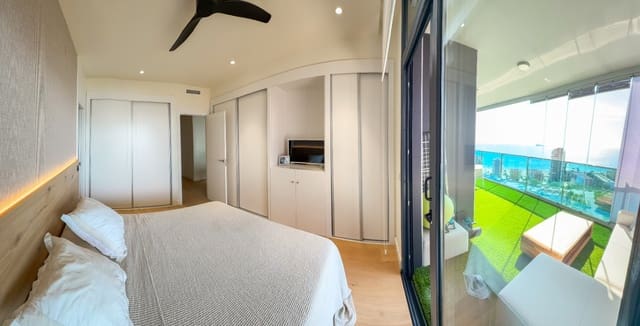 3 bedroom Apartment for sale in Poniente, Benidorm with pool garage - € 810,000 (Ref: 9453738)