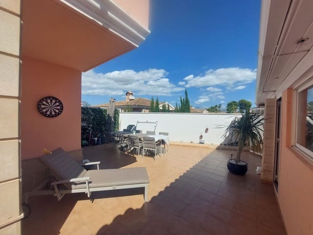 3 chambre Villa/Maison à vendre à Rincón de Loix, Benidorm avec piscine garage - 525 000 € (Ref: 9453739)