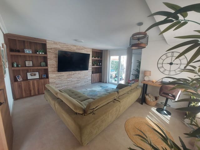 3 chambre Villa/Maison à vendre à Rincón de Loix, Benidorm avec piscine garage - 525 000 € (Ref: 9453739)