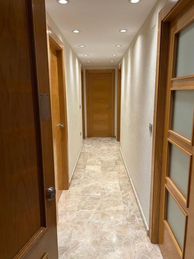 3 bedroom Apartment for sale in Benidorm with pool garage - € 320,000 (Ref: 9453740)