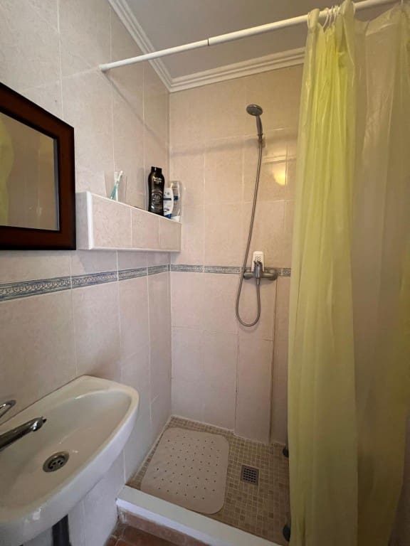 8 bedroom Villa for sale in Benidorm with pool garage - € 890,000 (Ref: 9453743)