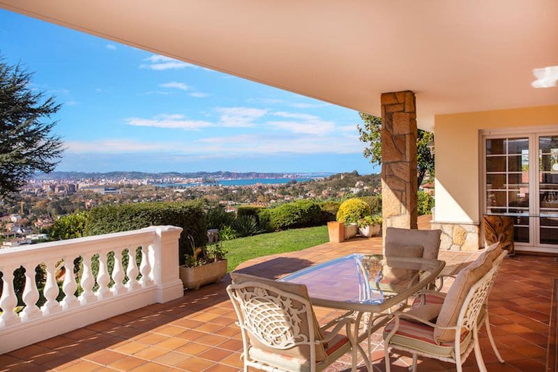 5 sypialnia Willa na sprzedaż w Gijon z garażem - 1 290 000 € (Ref: 9453744)