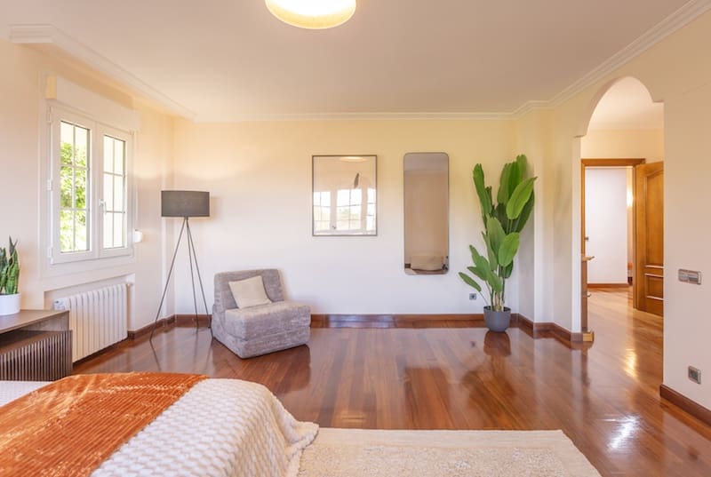 5 sypialnia Willa na sprzedaż w Gijon z garażem - 1 290 000 € (Ref: 9453744)