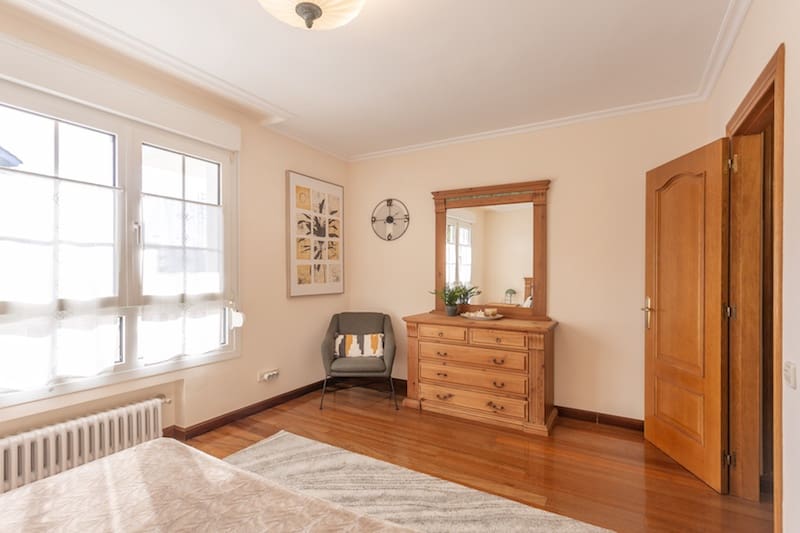 5 sypialnia Willa na sprzedaż w Gijon z garażem - 1 290 000 € (Ref: 9453744)