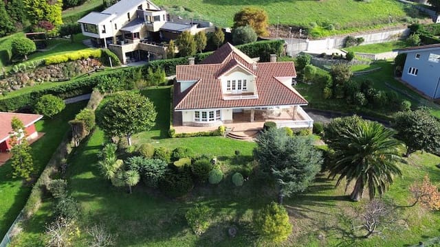 5 sypialnia Willa na sprzedaż w Gijón z garażem - 1 290 000 € (Ref: 9453744)