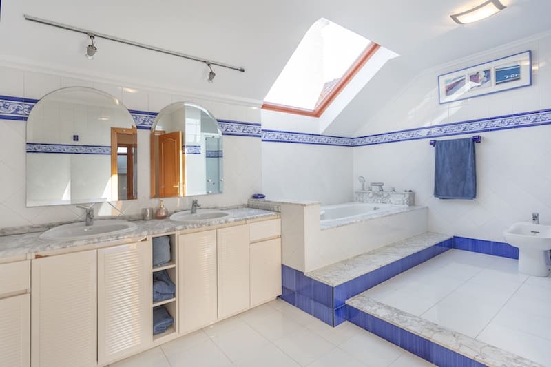 5 sypialnia Willa na sprzedaż w Gijon z garażem - 1 290 000 € (Ref: 9453744)