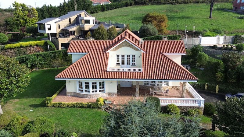 5 sypialnia Willa na sprzedaż w Gijon z garażem - 1 290 000 € (Ref: 9453744)