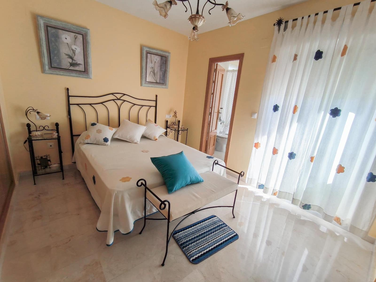 5 bedroom Villa for sale in La Nucia with pool garage - € 550,000 (Ref: 9453768)