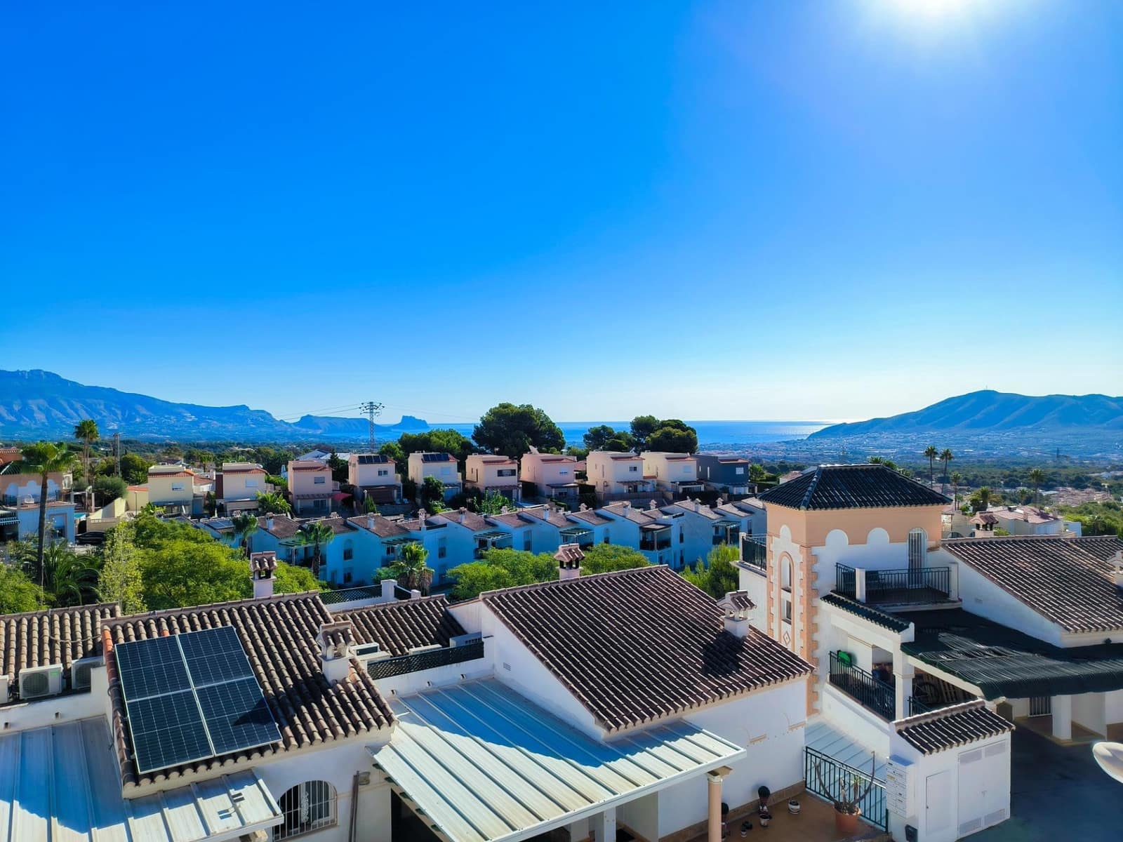 5 bedroom Villa for sale in La Nucia with pool garage - € 550,000 (Ref: 9453768)