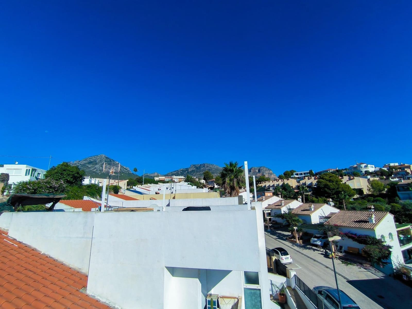 5 bedroom Villa for sale in La Nucia with pool garage - € 550,000 (Ref: 9453768)