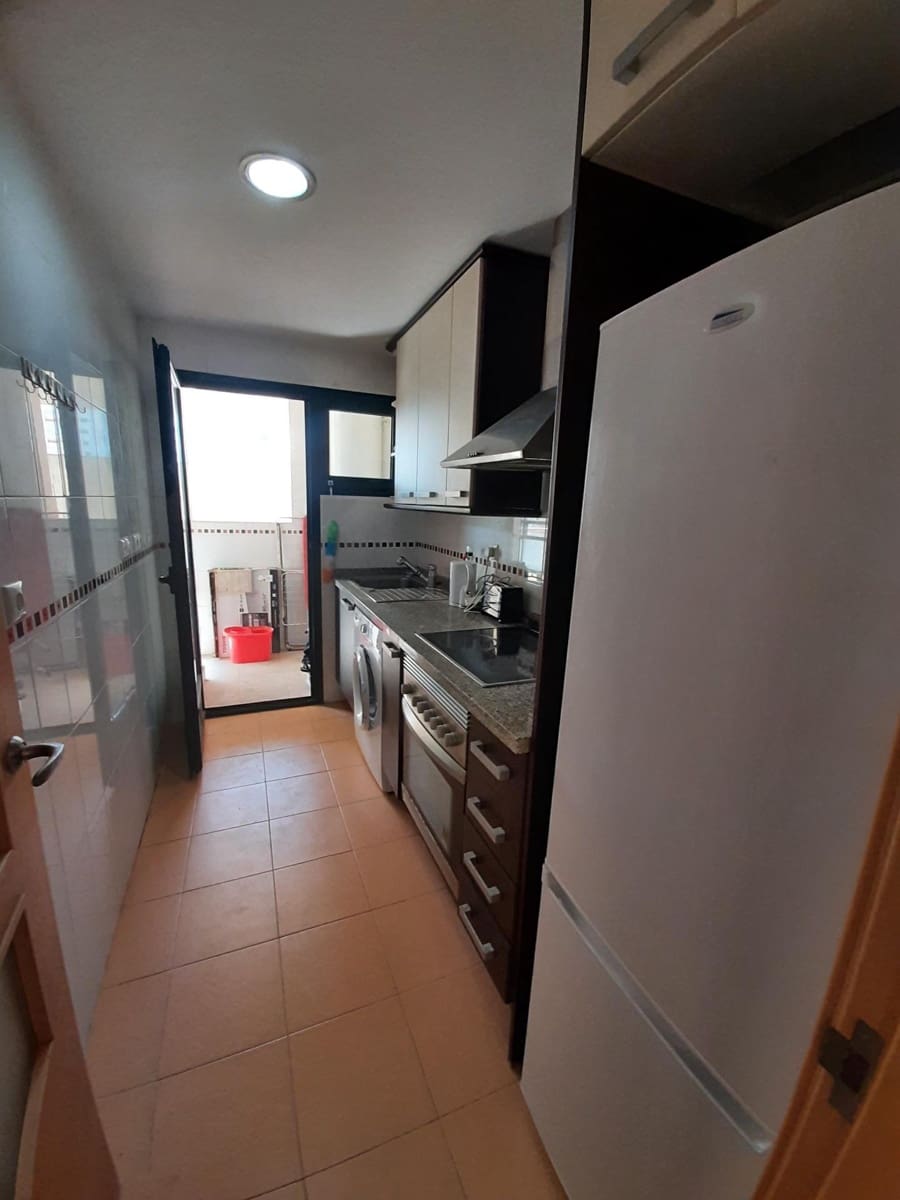 1 soverom Leilighet til salgs i Benidorm med svømmebasseng - € 244 000 (Ref: 9453769)