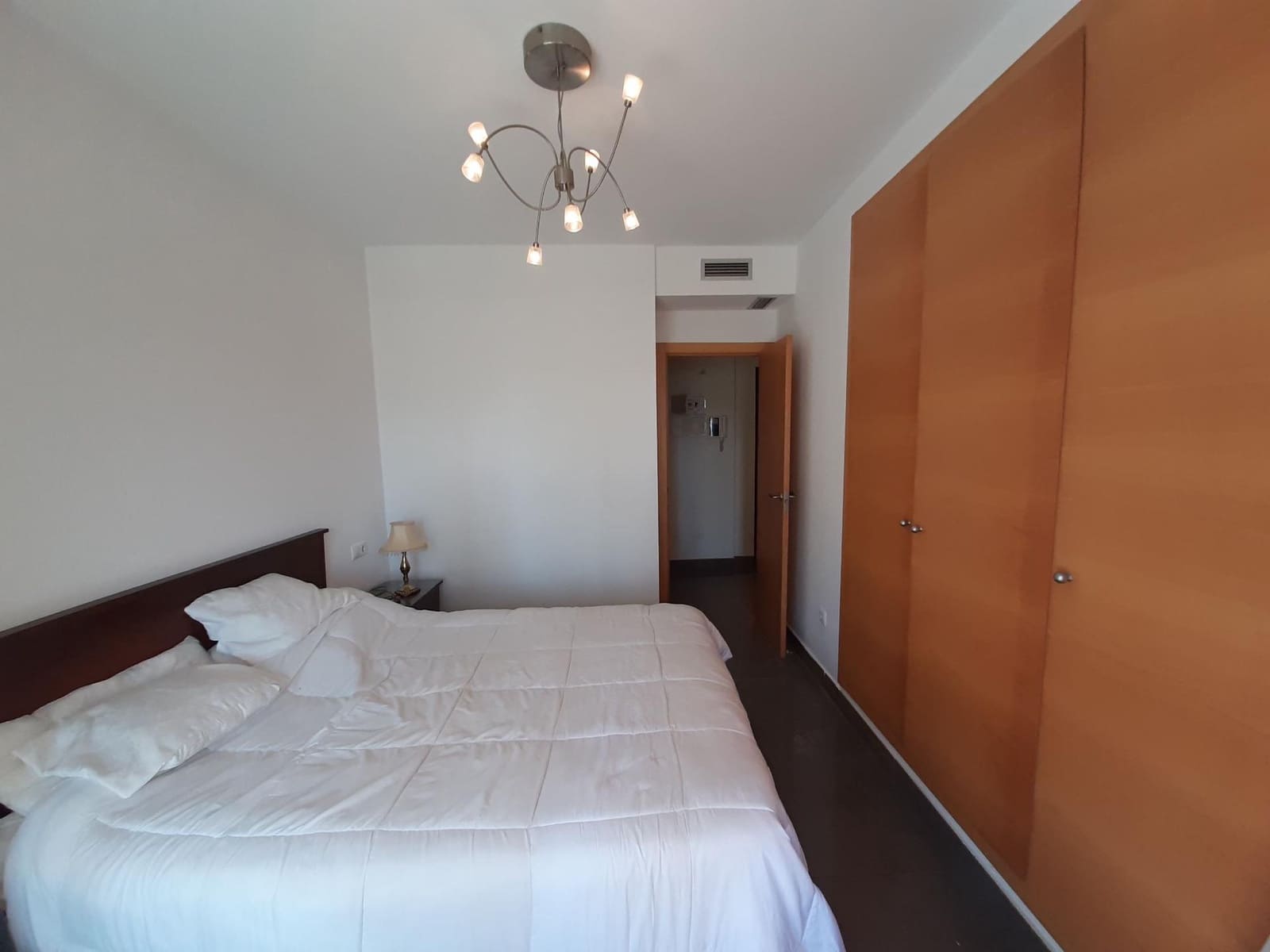 1 soverom Leilighet til salgs i Benidorm med svømmebasseng - € 244 000 (Ref: 9453769)