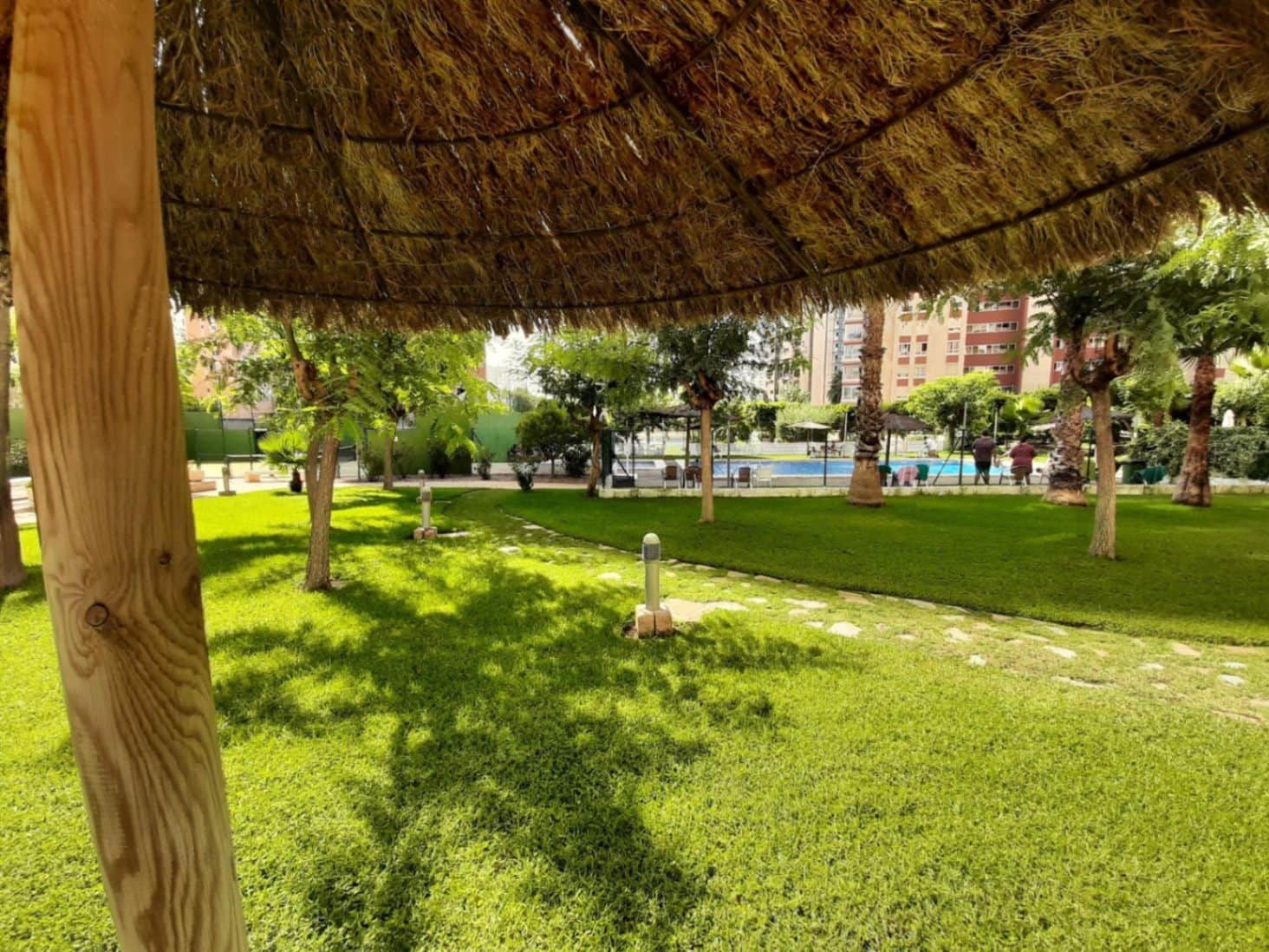 1 soverom Leilighet til salgs i Benidorm med svømmebasseng - € 244 000 (Ref: 9453769)