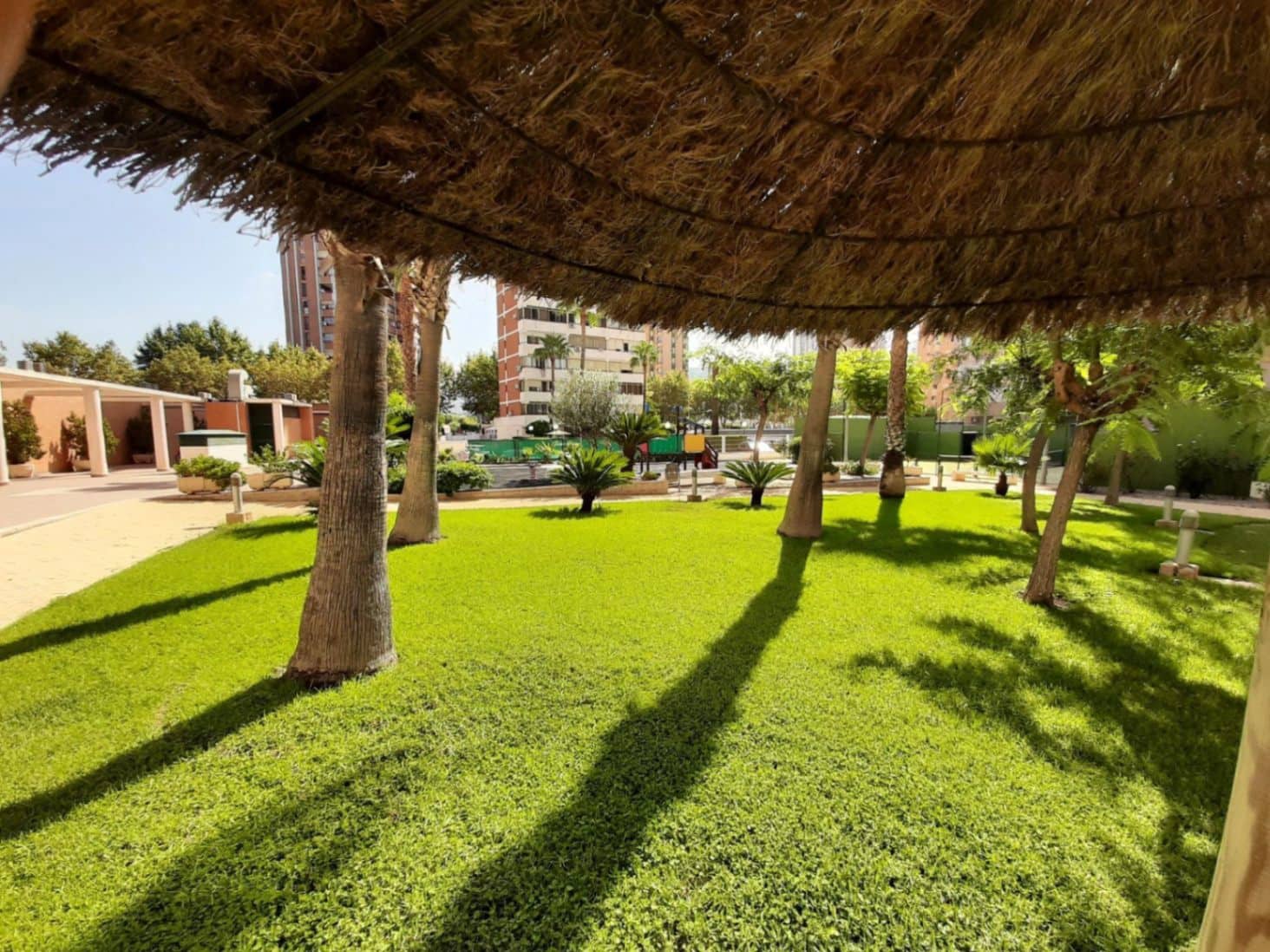 1 soverom Leilighet til salgs i Benidorm med svømmebasseng - € 244 000 (Ref: 9453769)