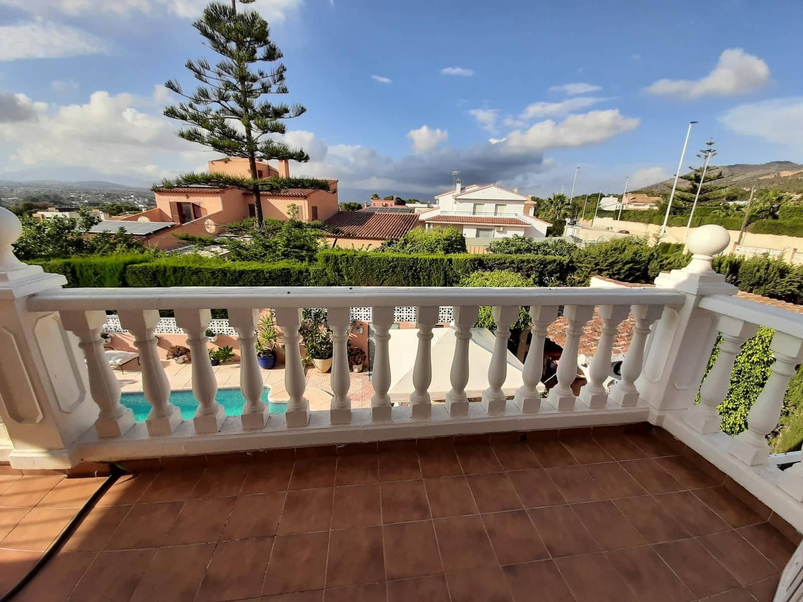 4 bedroom Villa for sale in Benidorm with pool garage - € 990,000 (Ref: 9453770)