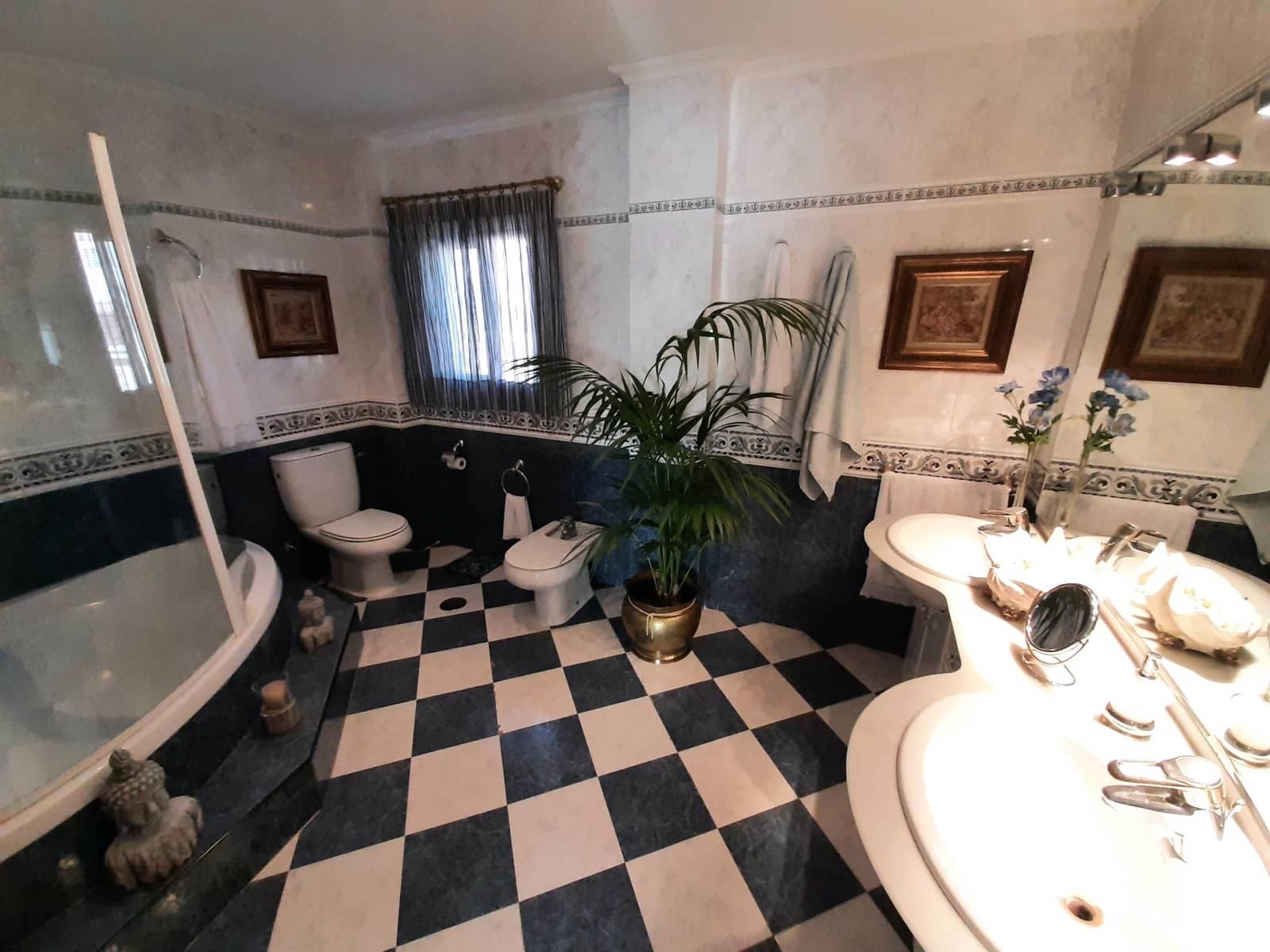 4 bedroom Villa for sale in Benidorm with pool garage - € 990,000 (Ref: 9453770)