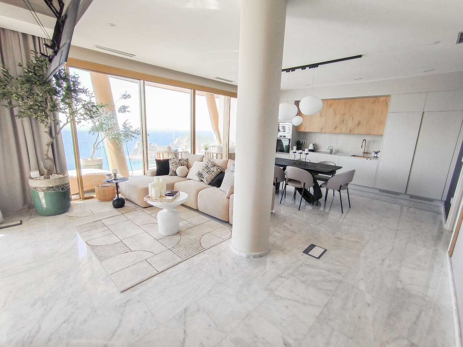 3 bedroom Apartment for sale in Benidorm with pool garage - € 1,785,000 (Ref: 9453775)