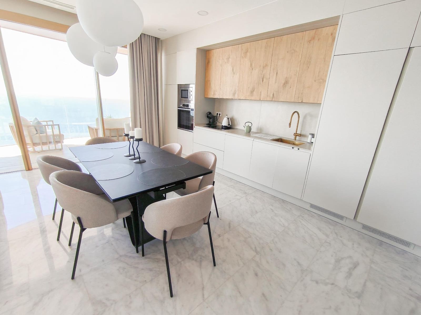 3 bedroom Apartment for sale in Benidorm with pool garage - € 1,785,000 (Ref: 9453775)