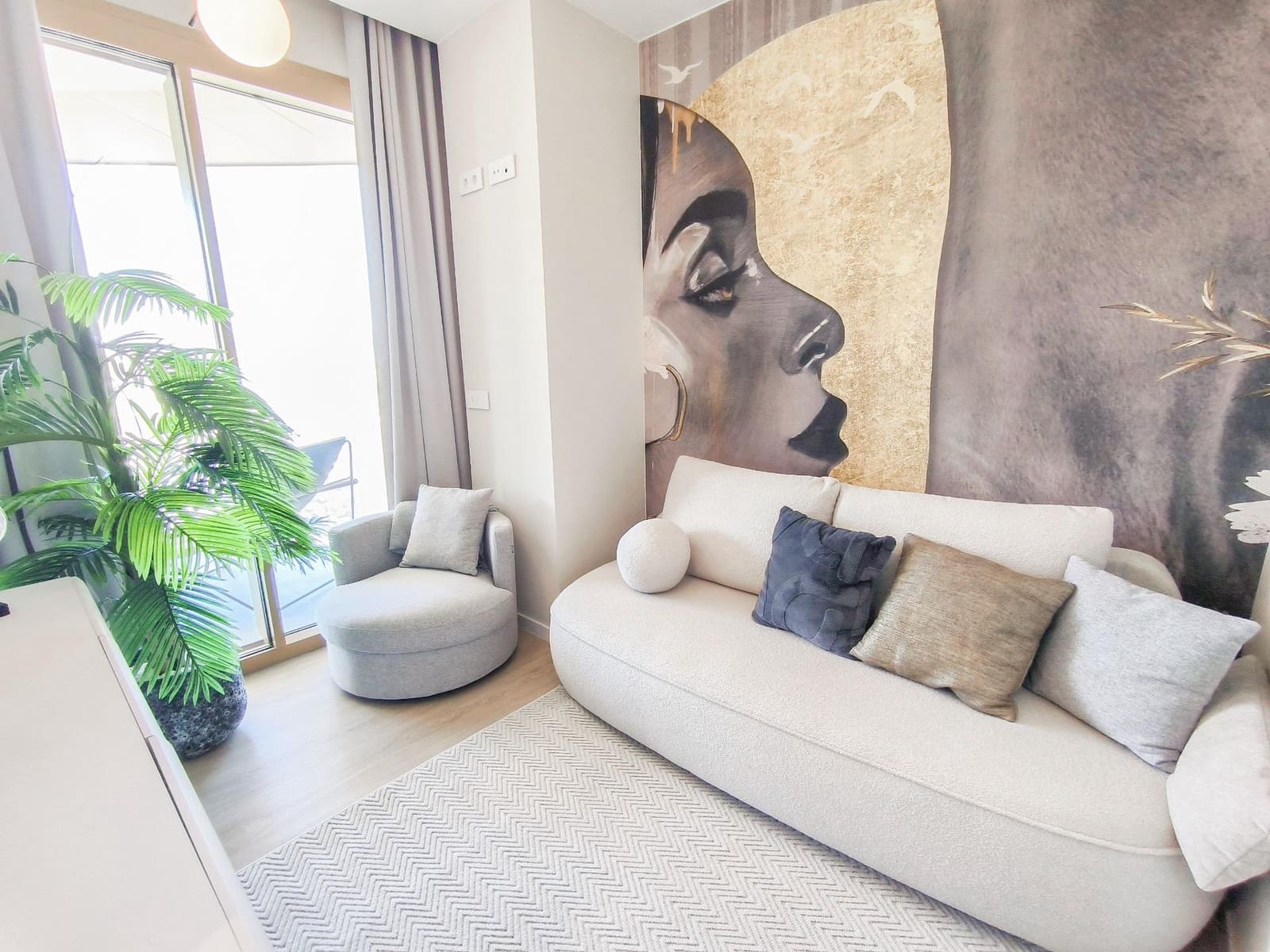 3 bedroom Apartment for sale in Benidorm with pool garage - € 1,785,000 (Ref: 9453775)