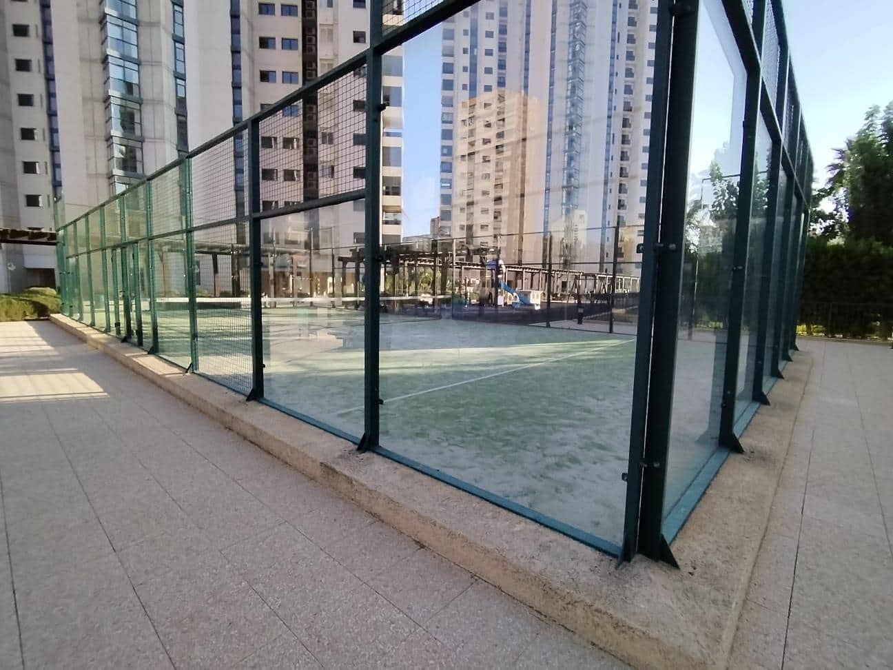 2 soverom Leilighet til salgs i Benidorm med svømmebasseng garasje - € 349 000 (Ref: 9453776)