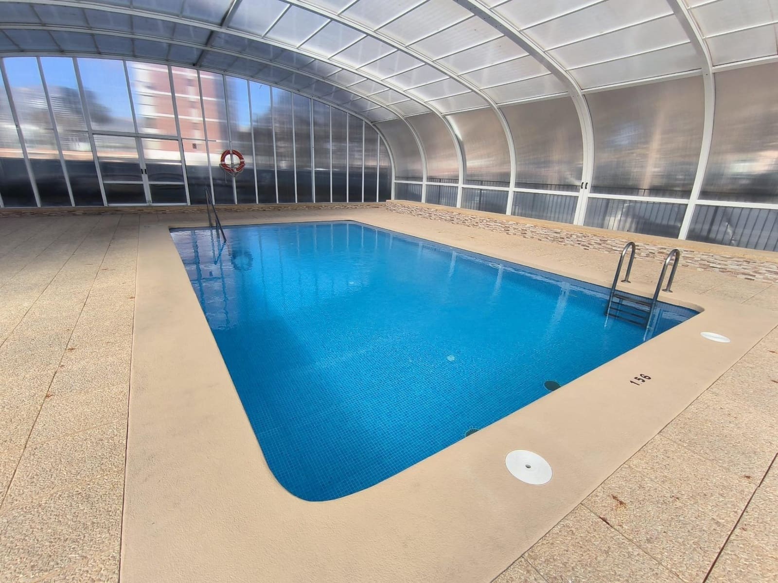 2 soverom Leilighet til salgs i Benidorm med svømmebasseng garasje - € 349 000 (Ref: 9453776)