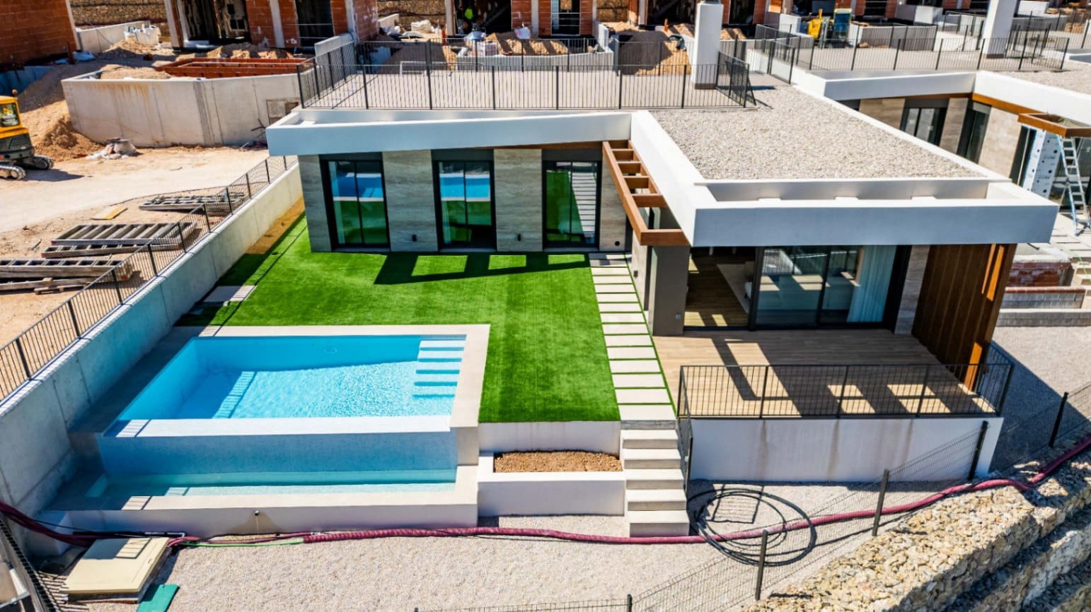 3 sovrum Villa till salu i Polop med pool garage - 540 000 € (Ref: 9453782)